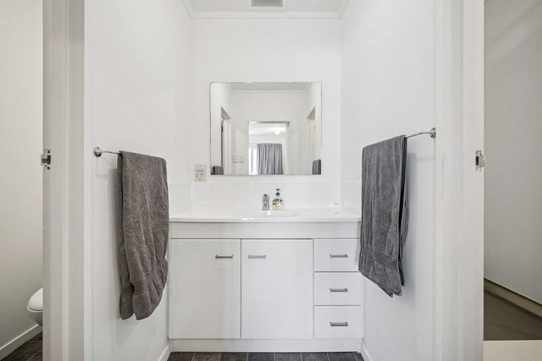 Photo of property in 14 Truro Road, Camborne, Porirua, 5026