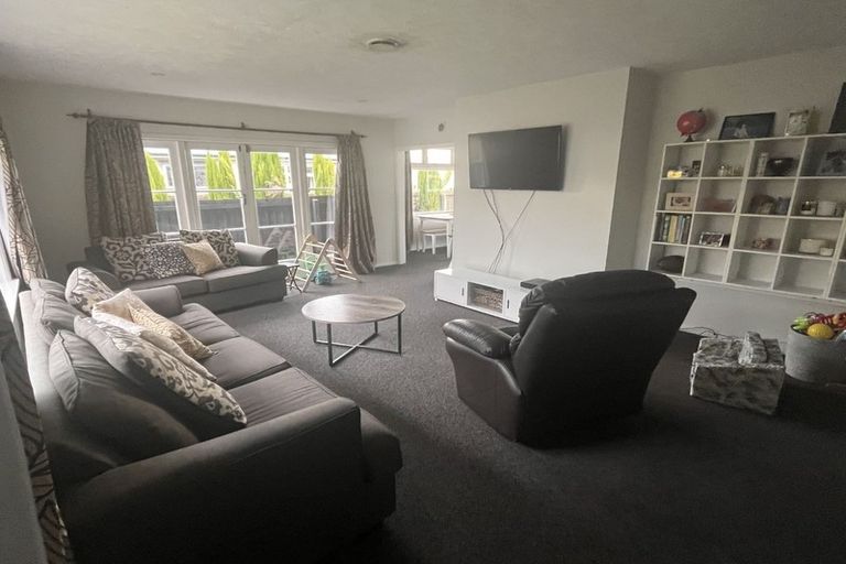 Photo of property in 78 Sawyers Arms Road, Northcote, Christchurch, 8052