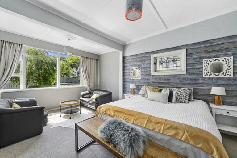 Photo of property in 69 Pine Avenue, Ebdentown, Upper Hutt, 5018