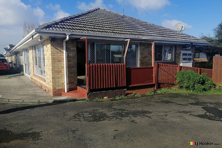 Photo of property in 1/316 Massey Road, Mangere East, Auckland, 2024