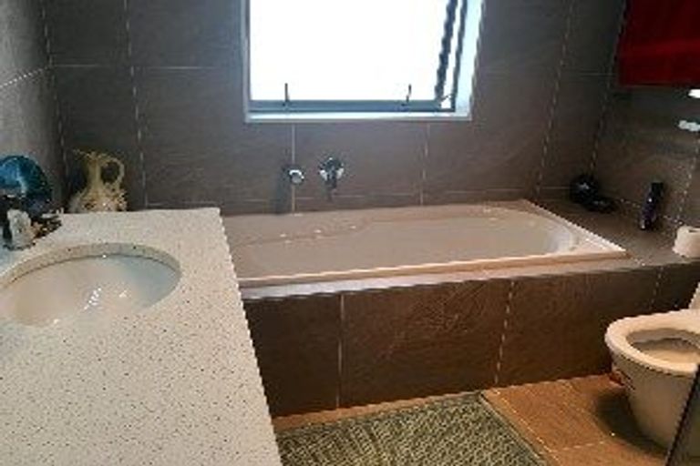 Photo of property in 21 Timmer Road, Flat Bush, Auckland, 2019