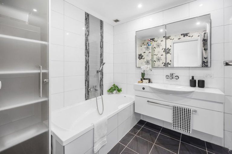 Photo of property in 303 Old Taupo Road, Hillcrest, Rotorua, 3015