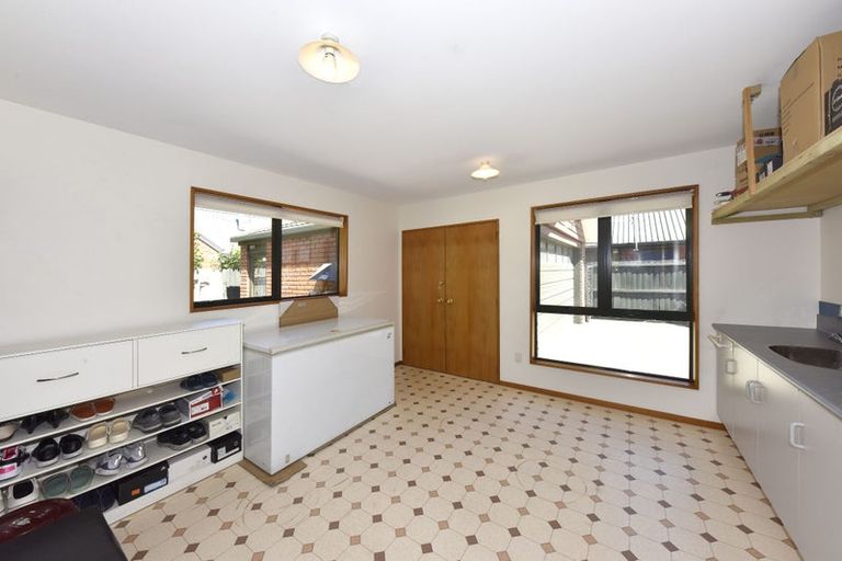 Photo of property in 4 Harlech Mews, Avonhead, Christchurch, 8042