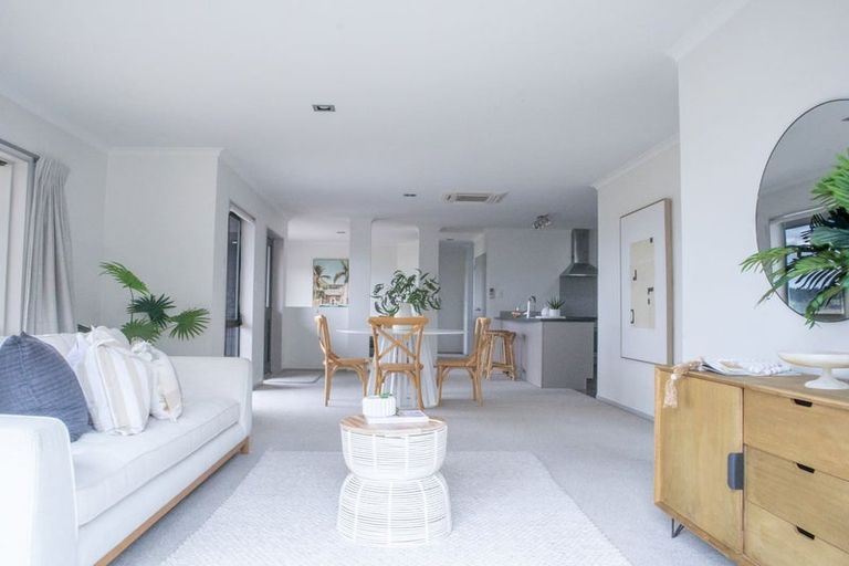 Photo of property in 16 Madison Place, Morningside, Whangarei, 0110