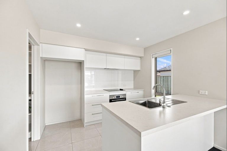 Photo of property in 3 Yates Place, Amberley, 7410