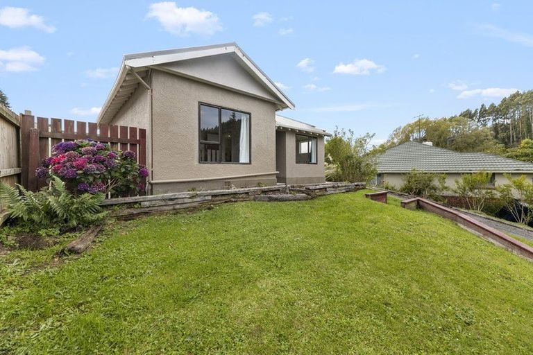 Photo of property in 4 Brockville Road, Glenross, Dunedin, 9011