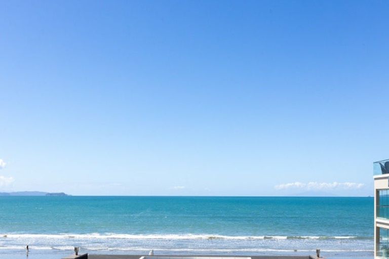 Photo of property in 12/383 Hibiscus Coast Highway, Orewa, 0931