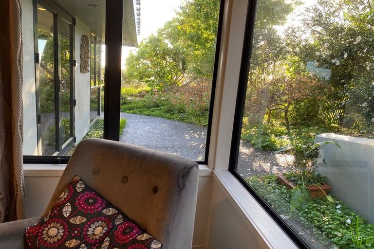 Photo of property in 16 Ander Place, Takapuna, Auckland, 0622