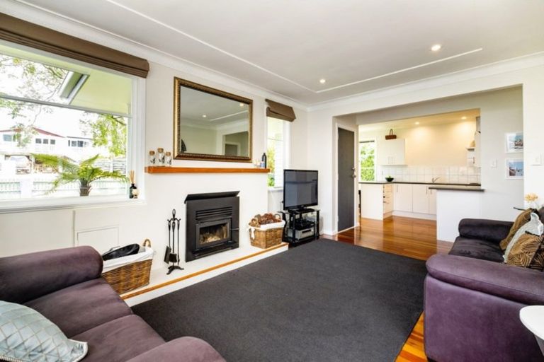 Photo of property in 30 Reynolds Road, Havelock North, 4130