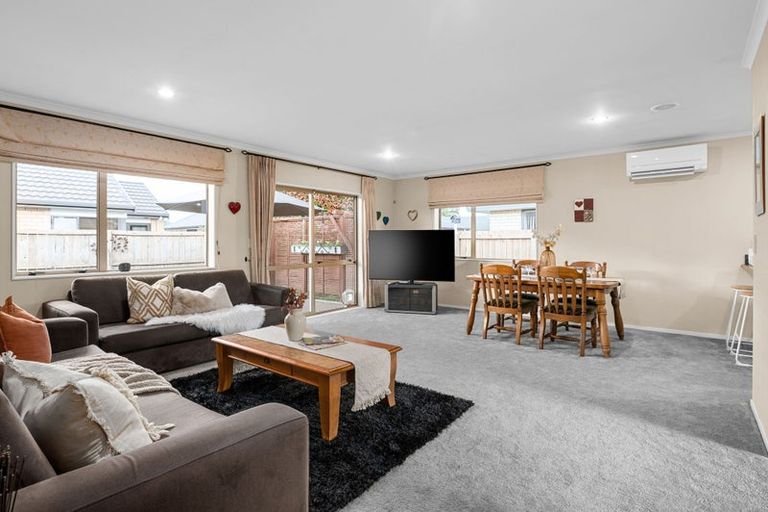 Photo of property in 10 Kirk Close, Rototuna, Hamilton, 3210