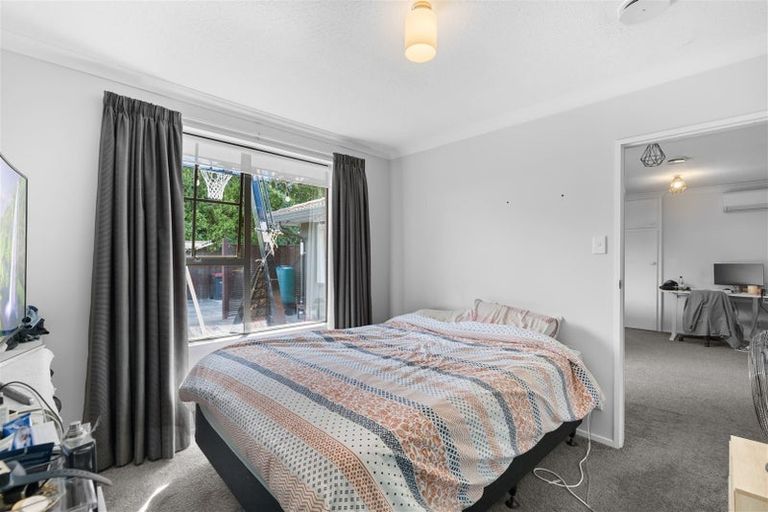 Photo of property in 72 Sabys Road, Halswell, Christchurch, 8025