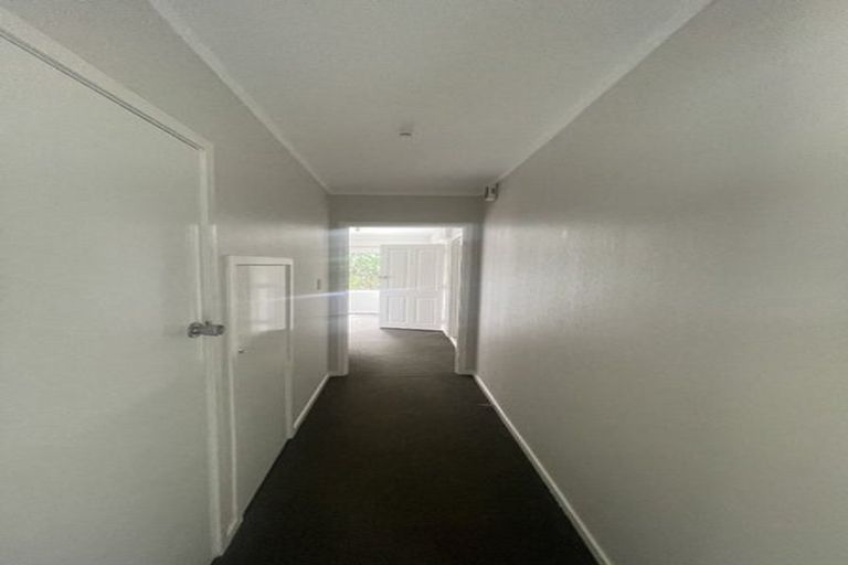 Photo of property in 11 Waitemata Road, Hauraki, Auckland, 0622