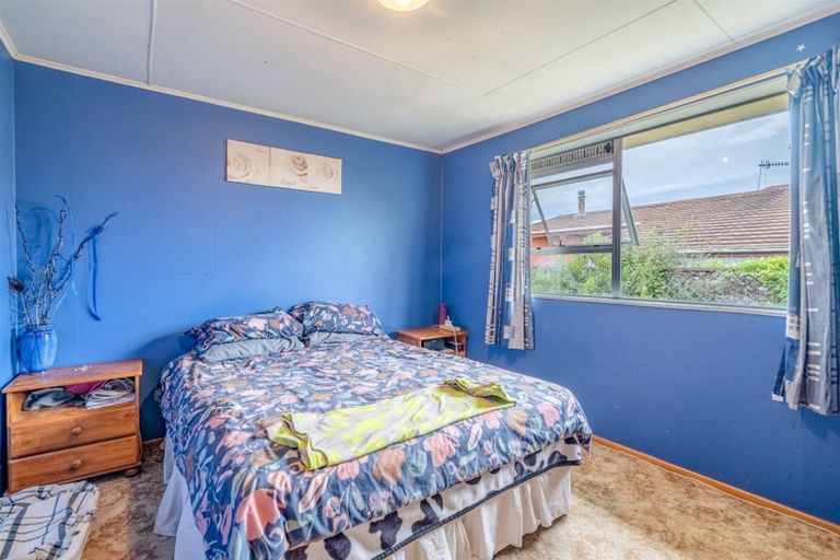 Photo of property in 10 Argyle Street, Kew, Invercargill, 9812