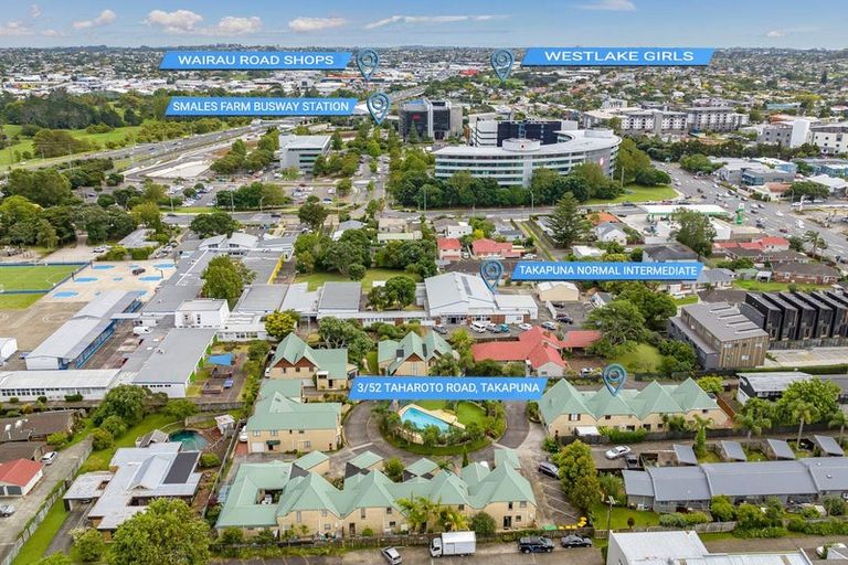 Photo of property in 3/52 Taharoto Road, Takapuna, Auckland, 0622