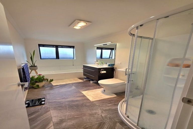 Photo of property in 35 Keene Drive, Bell Block, New Plymouth, 4312