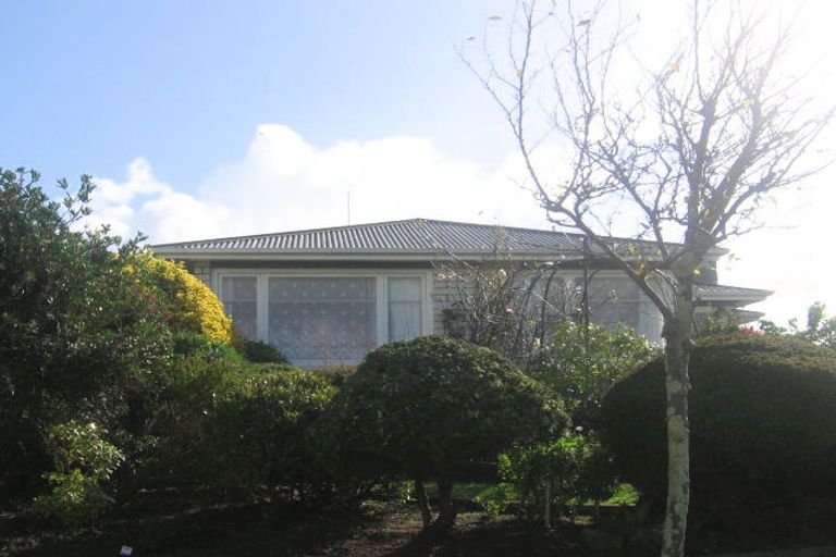 Photo of property in 41 Sutherland Crescent, Westbrook, Palmerston North, 4412