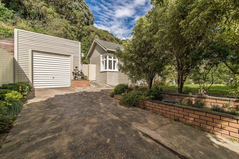 Photo of property in 78 Para Street, Miramar, Wellington, 6022