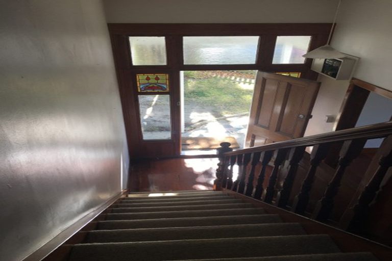 Photo of property in 13 Myrtle Crescent, Mount Cook, Wellington, 6021