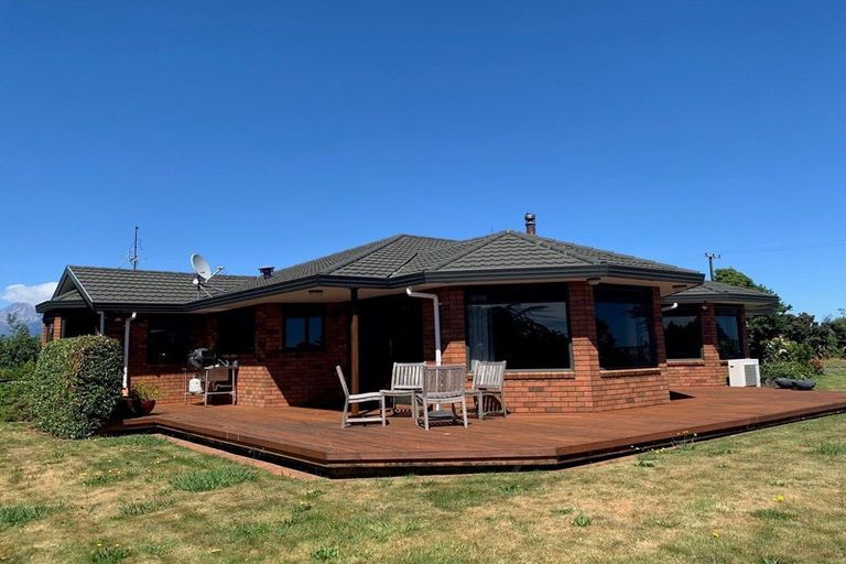 Photo of property in 289 Upland Road, Tarurutangi, New Plymouth, 4372