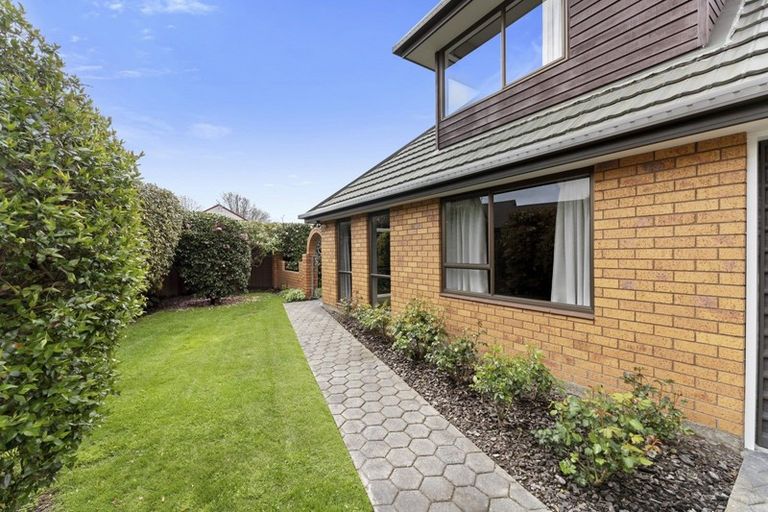 Photo of property in 10 Elvira Court, Bishopdale, Christchurch, 8053