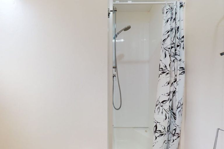 Photo of property in 1/3 Ngarimu Grove, Ngaio, Wellington, 6035