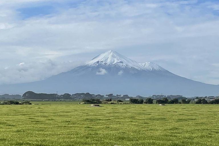 Photo of property in 261 Tai Road, Opunake, 4681