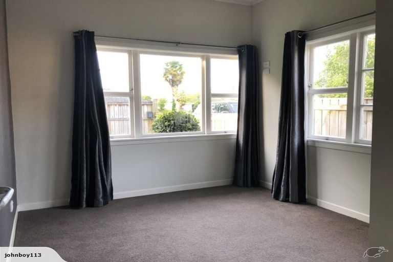 Photo of property in 58 Clarkin Road, Fairfield, Hamilton, 3214