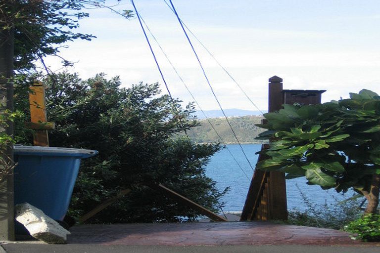 Photo of property in 73 Maida Vale Road, Roseneath, Wellington, 6011