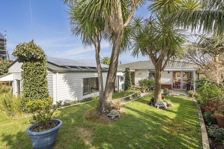 Photo of property in 42 Herewini Street, Titahi Bay, Porirua, 5022