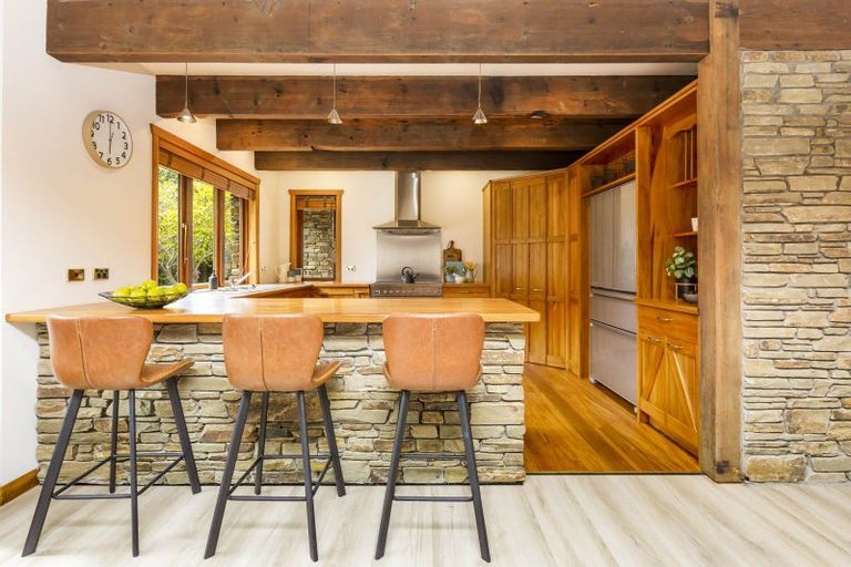 Photo of property in 16 Benzie Avenue, Wallaceville, Upper Hutt, 5018