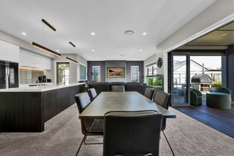 Photo of property in 17 Honeyfield Drive, Whalers Gate, New Plymouth, 4310