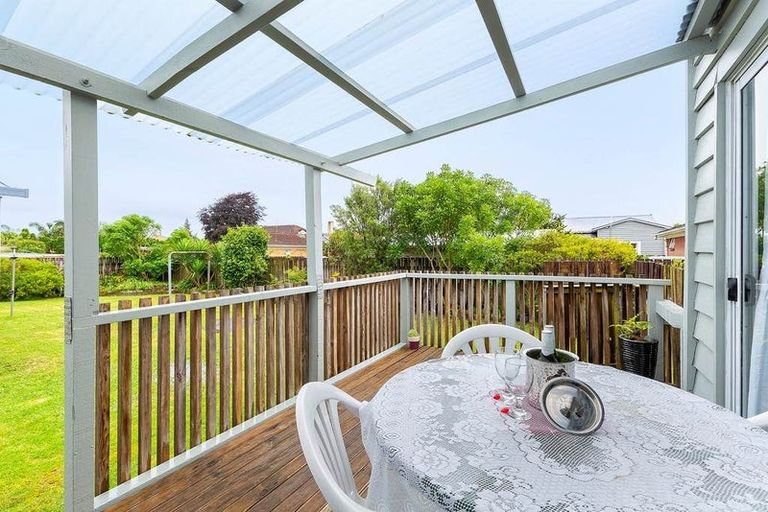 Photo of property in 90 George Street, Tuakau, 2121
