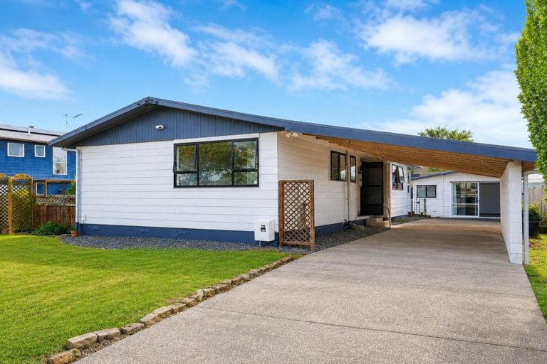 Photo of property in 69 Lewis Street, Glenview, Hamilton, 3206