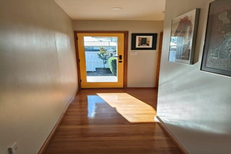 Photo of property in 43 Seddon Street, Rangiora, 7400