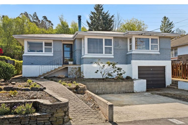 Photo of property in 27 Stephen Street, Halfway Bush, Dunedin, 9010