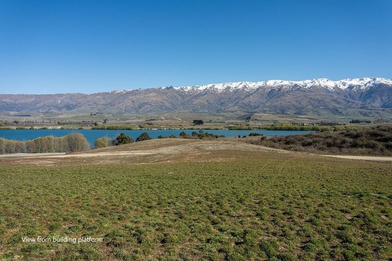 Photo of property in 38 Lakefront Terrace, Northburn, Cromwell, 9383