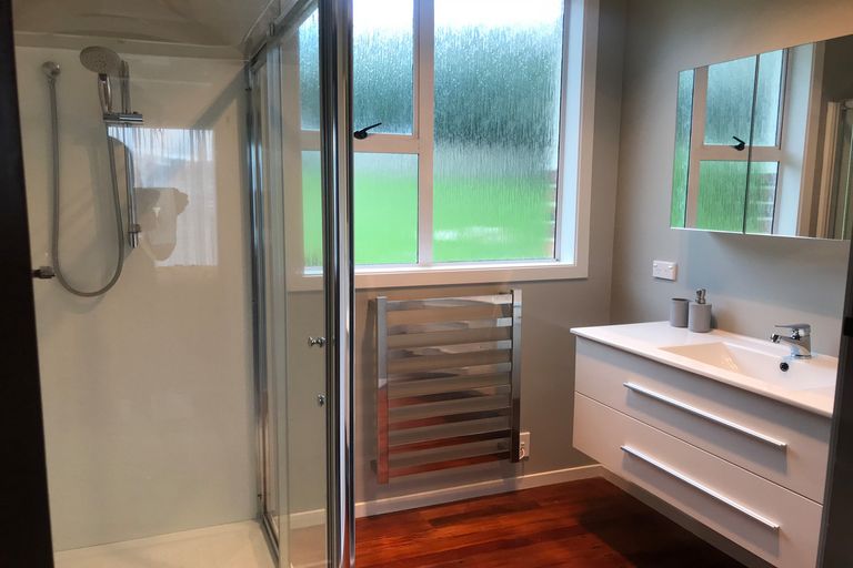 Photo of property in 36 Glengyle Street, Vauxhall, Dunedin, 9013