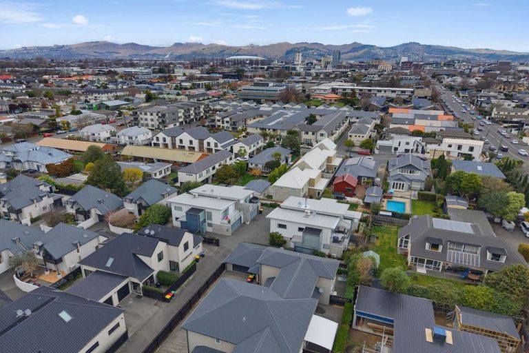 Photo of property in 3/24 Eversleigh Street, St Albans, Christchurch, 8014