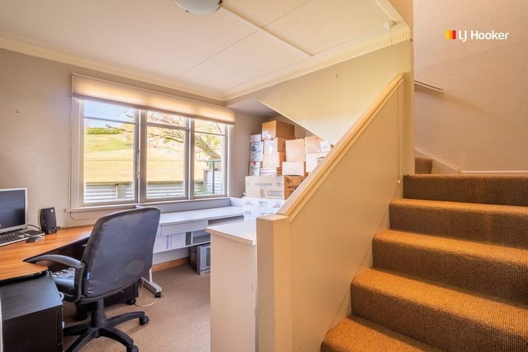 Photo of property in 27 Church Hill Road, Green Island, Dunedin, 9018