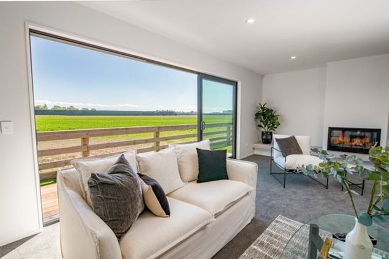 Photo of property in 7 Grey View Grove, Rangiora, 7400