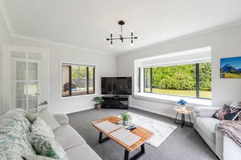 Photo of property in 17 Raeburn Avenue, Otatara, Invercargill, 9879