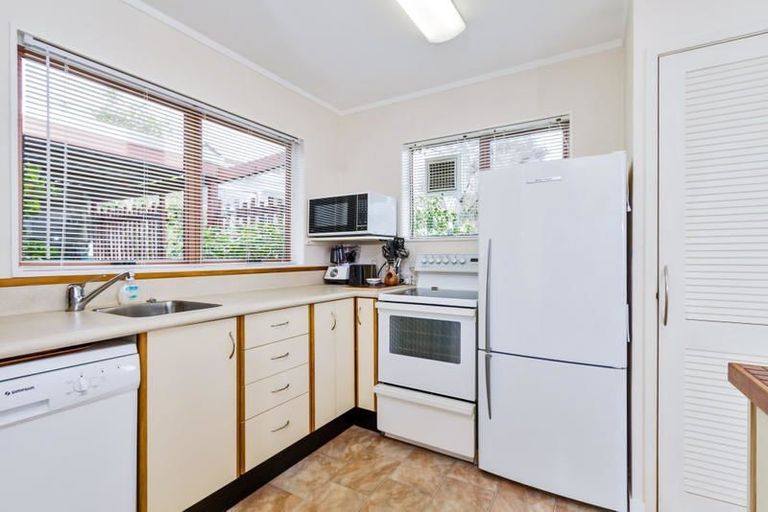 Photo of property in 3/40 Koromiko Street, New Lynn, Auckland, 0600