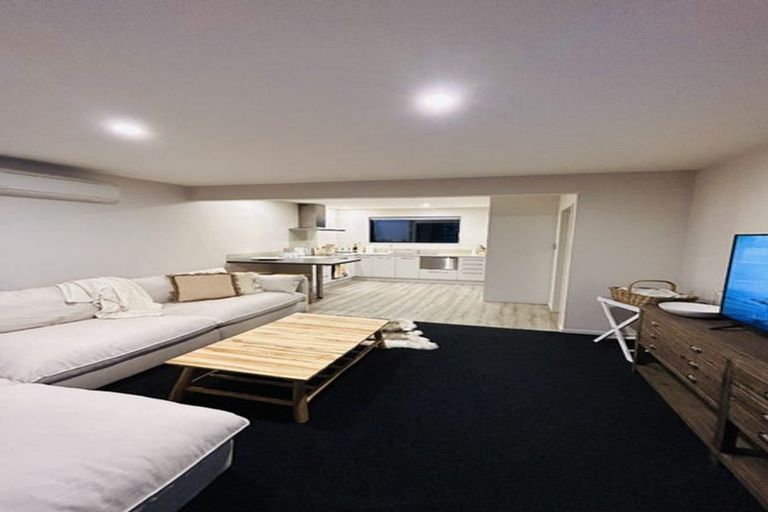 Photo of property in 6/22 Springfield Road, St Albans, Christchurch, 8014