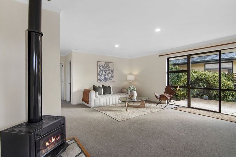 Photo of property in 17d Martin Avenue, Wakefield, 7025