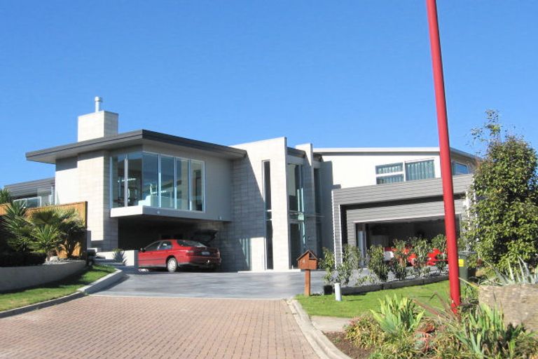 Photo of property in 4 Highgate, Rototuna, Hamilton, 3210