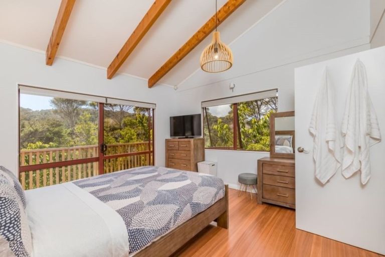 Photo of property in 11 Ward Drive, Opua, 0200