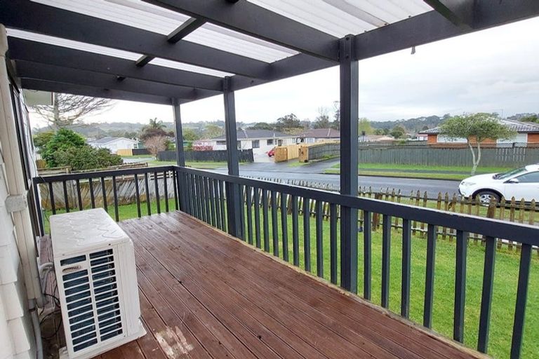 Photo of property in 5 Elisa Lane, Ranui, Auckland, 0612
