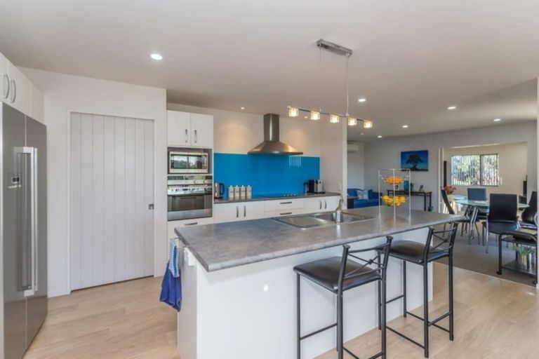 Photo of property in 38 Saint Laurent Way, Ohau, Levin, 5570