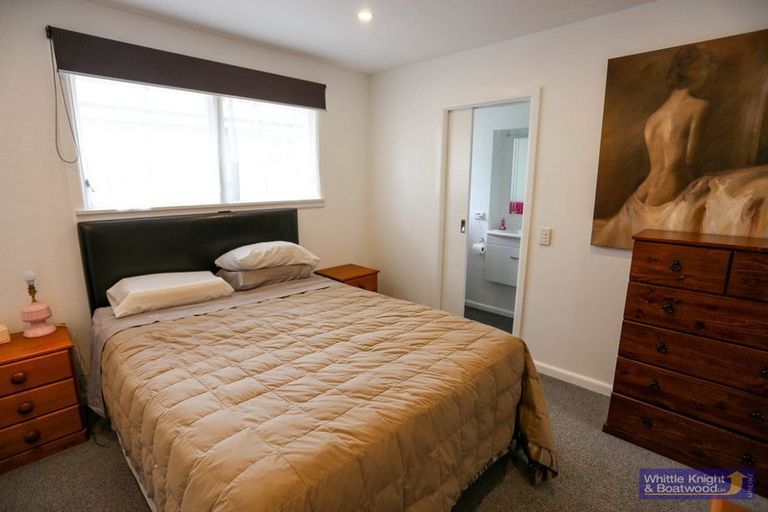 Photo of property in 1a Chilcombe Street, Ilam, Christchurch, 8041