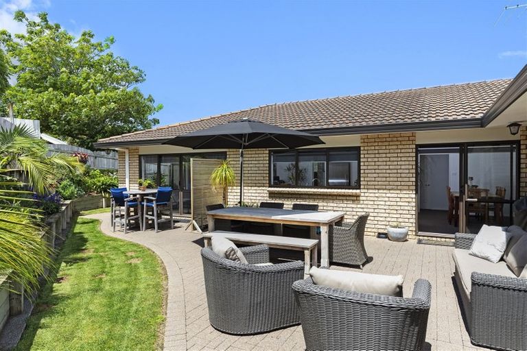 Photo of property in 76 West Street, Pukekohe, 2120